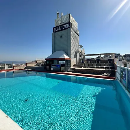 Silver Tower Aparthotel