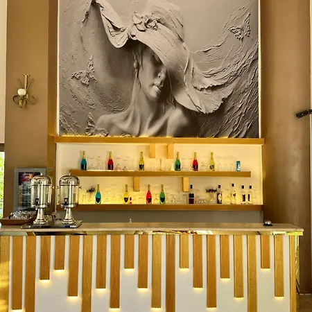 Silver Tower Family 3* Kusadasi
