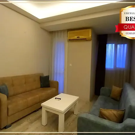 Aparthotel Silver Tower Family