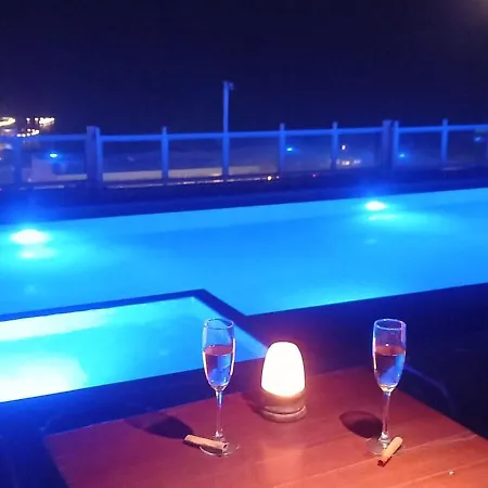 Aparthotel Silver Tower Family 3*
