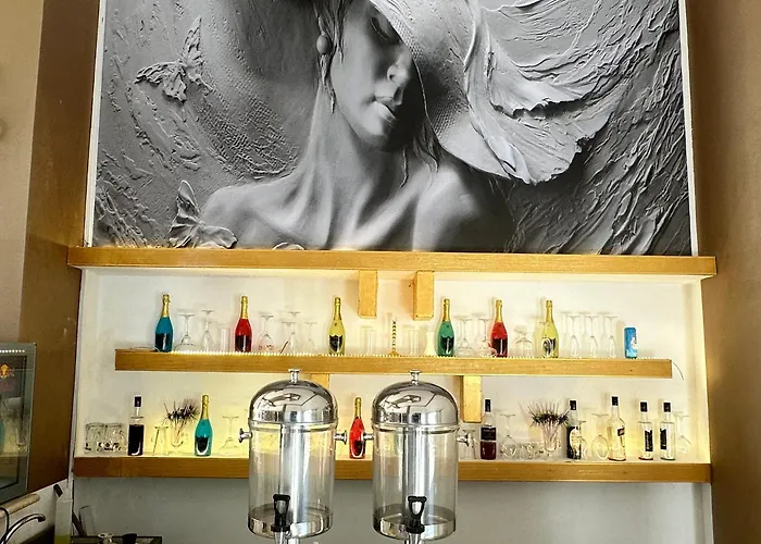 Silver Tower Aparthotel