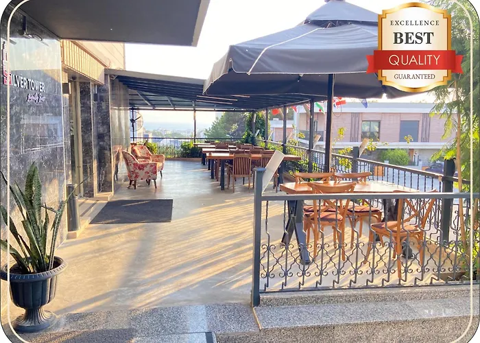 Silver Tower Aparthotel