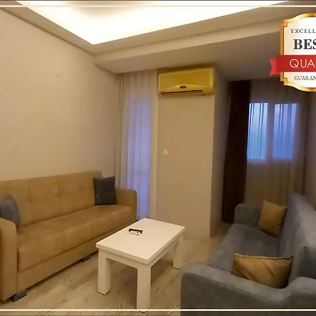 Apartmanhotel Silver Tower 2*