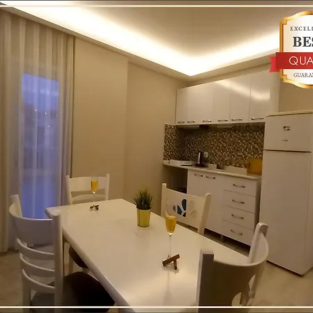 Silver Tower Apartmanhotel Kusadası