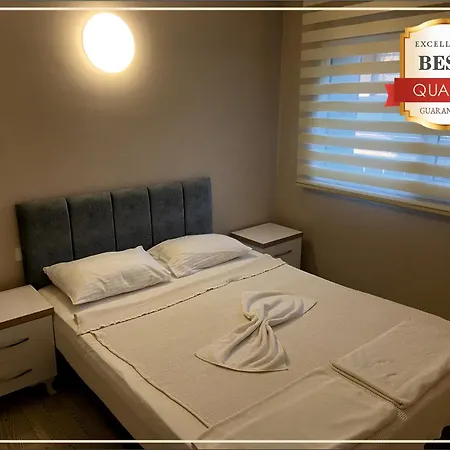 Ξενοδοχείο με διαμερίσματα Silver Tower 3*