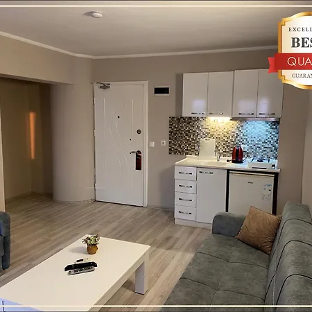 Silver Tower Ξενοδοχείο με διαμερίσματα 3*