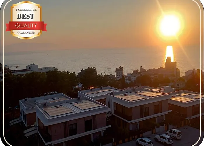 Aparthotel Silver Tower 3*